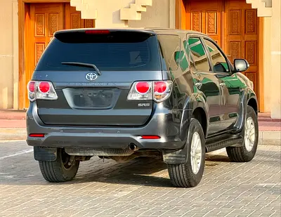 2013 Toyota FORTUNER 照片 4