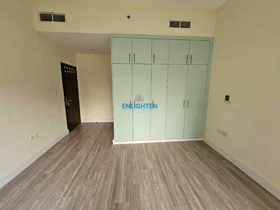 Well-Maintain | Bright & Spacious | Prime Location