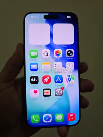Iphone 15 pro Max Dual phsyical sim 256Gb display msg battery original health 99% cycle 89