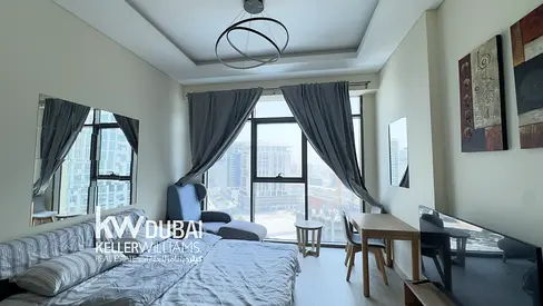 Fully Furnished | Amenities View | 4 Cheques