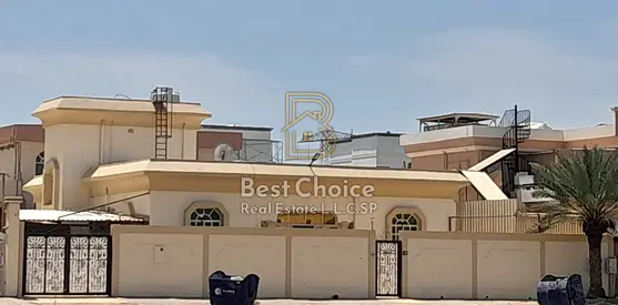 فيلا بالمويهات 3 بمساحة 6800 قدم وبسعر مميز
