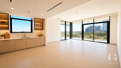 Corner Unit | Prime Location | Vacant | Spacious