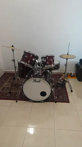 Pearl roadshow 5pcs drum kit