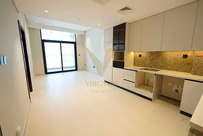 POOL VIEW I LUXURY FURNISHED WITH SMART HOME