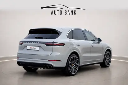 2023 Porsche CAYENNE — миниатюра 6