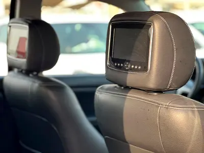 2015 Toyota FORTUNER — миниатюра 12