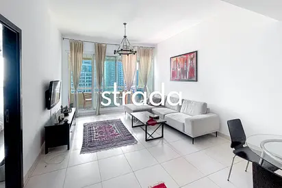 VOT | Partial sea view | Close to marina walk