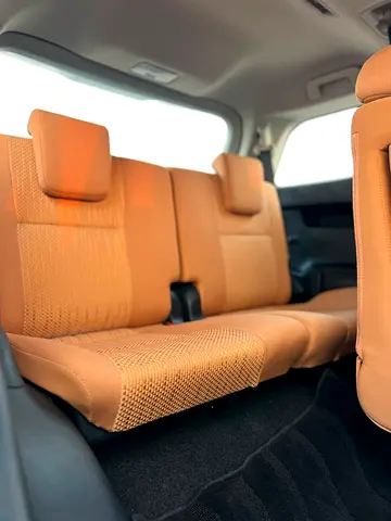 صورة 16 لـ 2023 Toyota FORTUNER