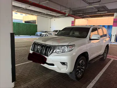 Prado V6 clean