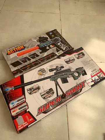 Toy sniper rifle set with accessories - lightly used