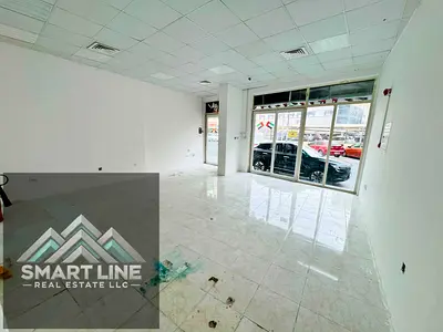 400 sq ft big shop with AC free, 1 bathroom, and a store room, only 40,000.