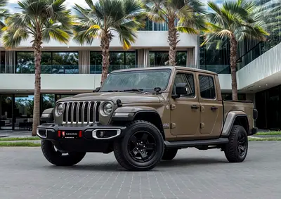 2,350 P.M |  Gladiator Overland 3.6L | 0% Downpayment | Perfect Condition!