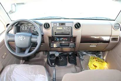 2026 Toyota LAND CRUISER 70 SERIES — фото 7