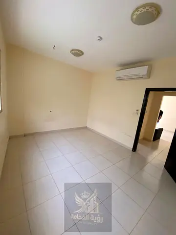 For Annual Rent in Al Musalla, Sharjah A one-bedroom apartment is available for annual rent in Al Musalla, Sharjah. The apartment offers excellent sp