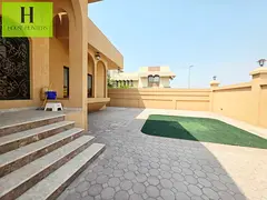 Modern 4BR Villa Private Parking