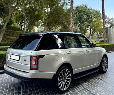 ICONIC RANGE ROVER VOGUE DESIGN “” STYLISH “” GCC “” AUTOBIOGRAPHY KIT “” LOW MILEAGE