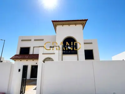 6BR+M Corner Unit | Iconic Villa | Great Deal