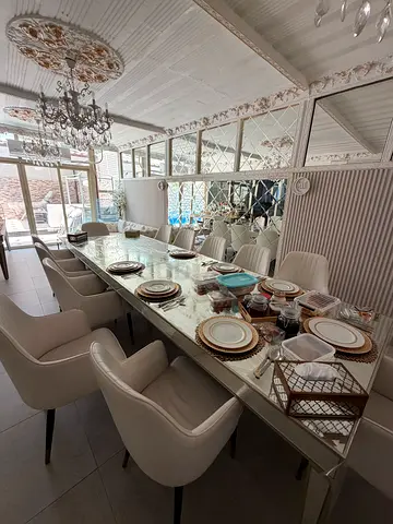 12 seat dining table