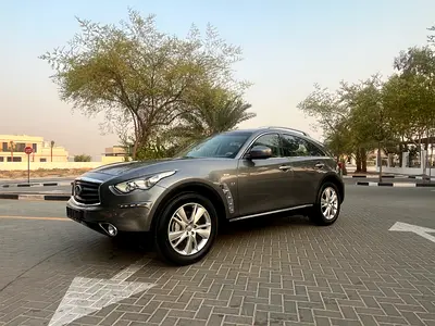 Infiniti QX70 Luxury Plus 2014 GCC Specs