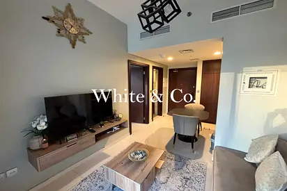Canal View | Fully Furnished | Vacant