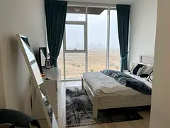 furnished studio I Bills Including I Marina View