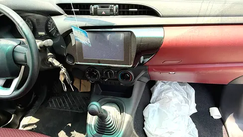 صورة 11 لـ 2025 Toyota HILUX