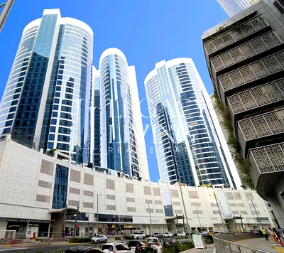 Live Large in Hydra Avenue | 4 Cheques | Pool & Gym