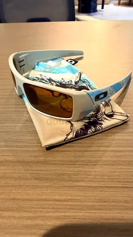 Oakley GasCan (limited edition)