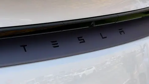 صورة 6 لـ 2025 Tesla MODEL Y