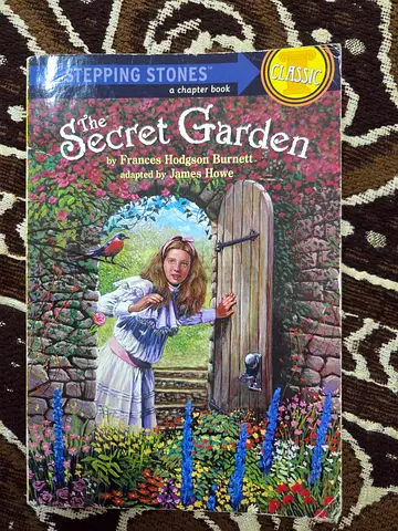 The secret garden by Frances Hodgson Burnett