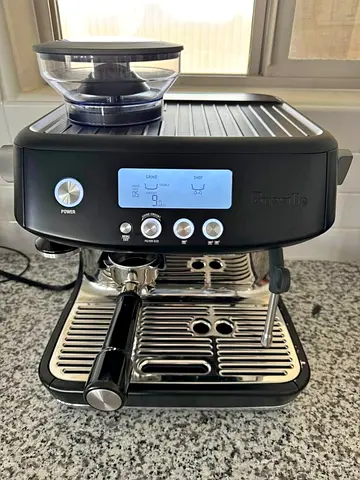 Breville Barista Pro Espresso Machine BES878BTR, Black Truffle