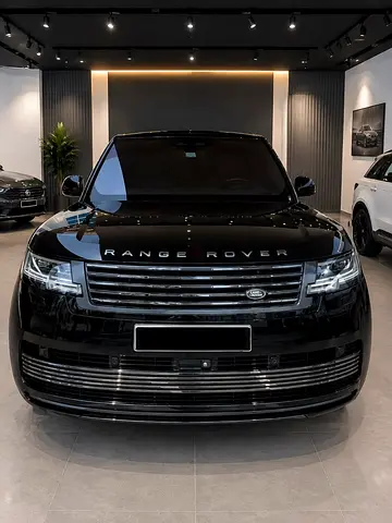 Land Rover Range Rover SV Autobiography 2023 | GCC Specs | Pristine Condition