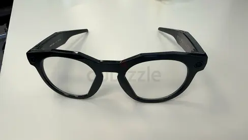 OAKLEY META Smart sunglasses - Bluetooth 👓 with built-in speakers