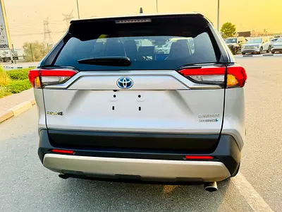2023 Toyota RAV 4 — миниатюра 18