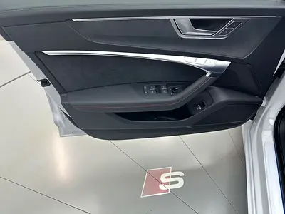 صورة مصغرة 12 لـ 2025 AUDI A6