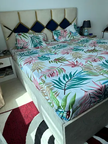 Selling king size bed with mattress, in good condition, used personally for one year only