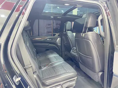 2021 Cadillac ESCALADE 照片 16