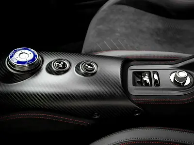 2022 Maserati MC20 — фото 15
