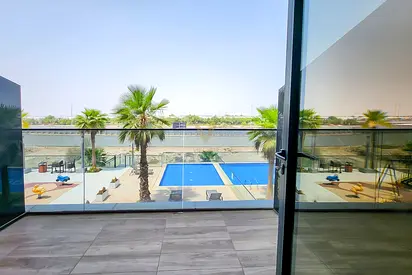 POOL VIEW | BALCONY | FULLY EQUIPPED