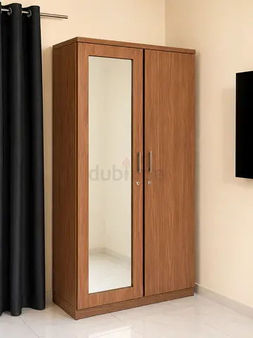 Wardrobe 2 door cabinet