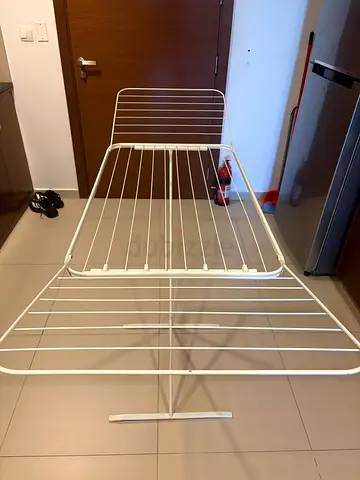 Foldable White Metal Clothes Drying Rack - Free standing