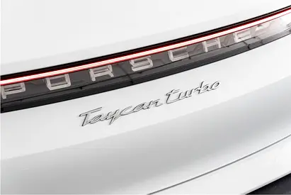 2020 Porsche TAYCAN 缩略图 15