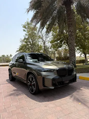 BMW X5 40i M sport pro + air suspension , 5 years service and warranty