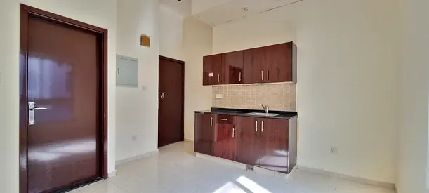 STUDIO NEAR NAKHEEL CENTER NAIF
