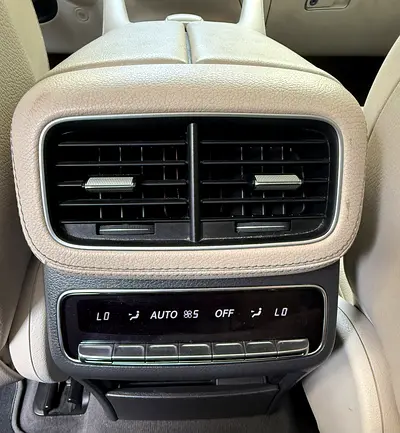 صورة مصغرة 7 لـ 2020 Mercedes-BENZ GLS