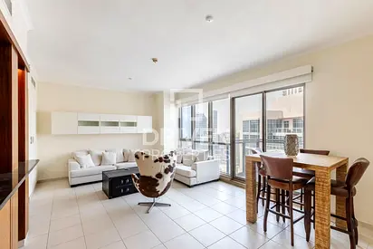 Community Expert | High Floor | Boulevard View