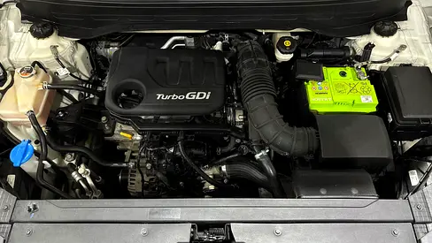 صورة 13 لـ 2024 Hyundai VENUE