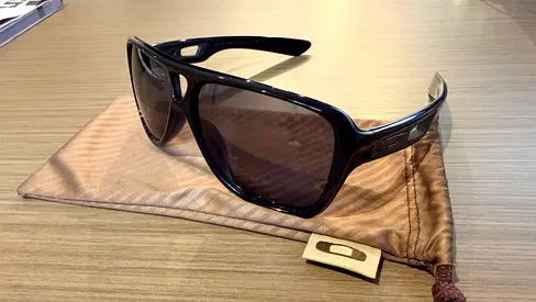 Oakley Dispatch 2