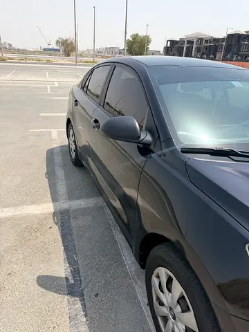 2018 KIA RIO 照片 3