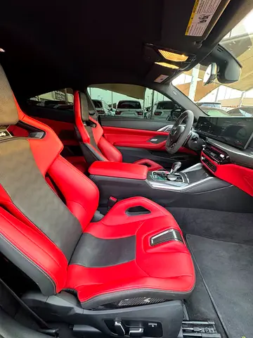 صورة 10 لـ 2025 BMW M4
